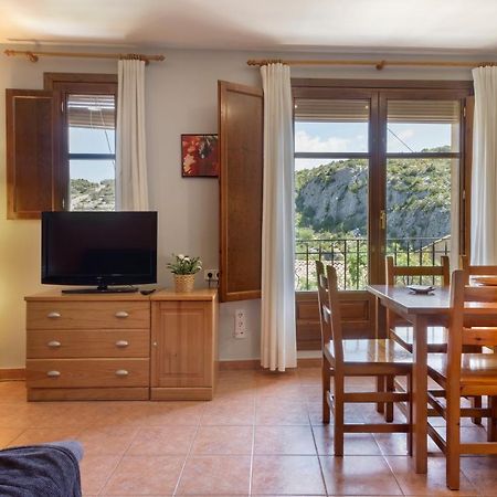 Apartamentos Casa Aurelia Alquézar Eksteriør bilde