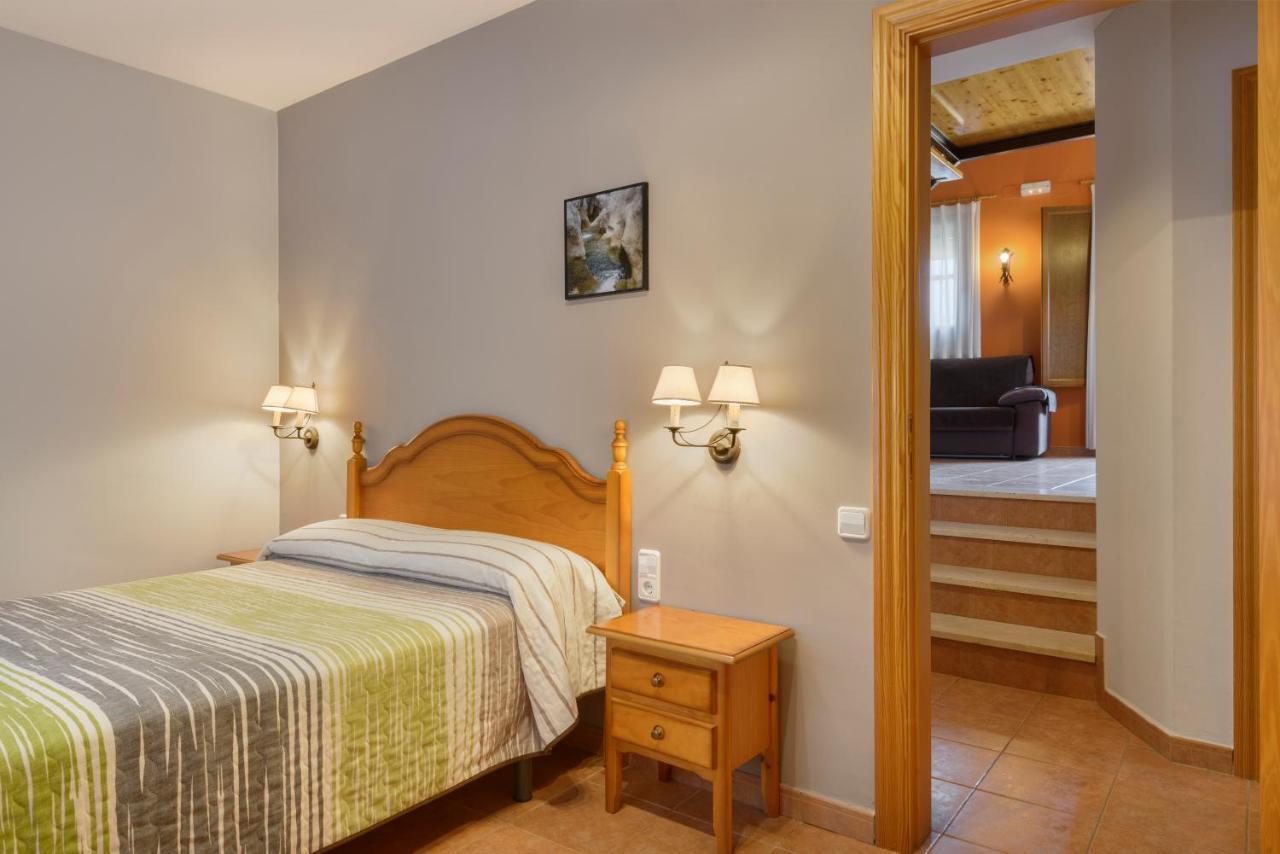Apartamentos Casa Aurelia Alquézar Eksteriør bilde