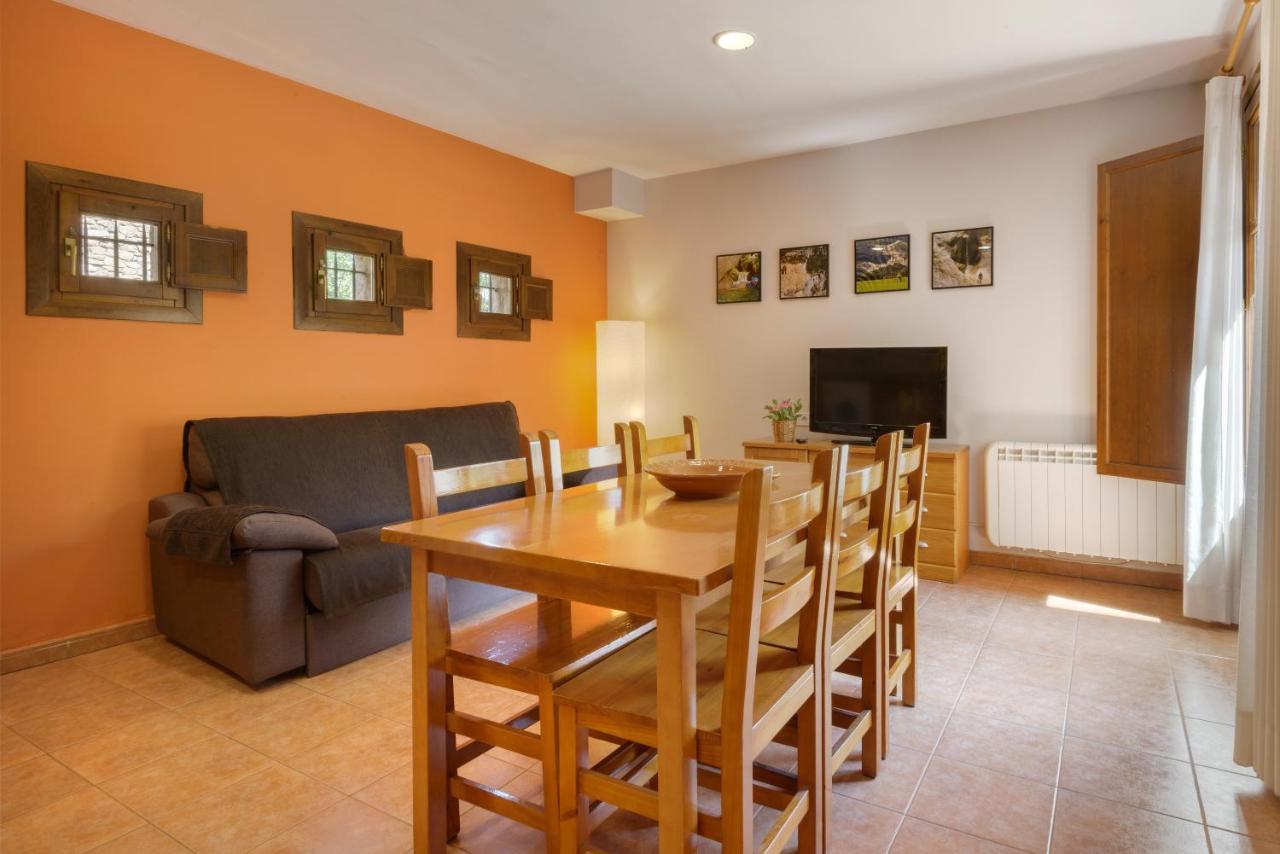 Apartamentos Casa Aurelia Alquézar Eksteriør bilde