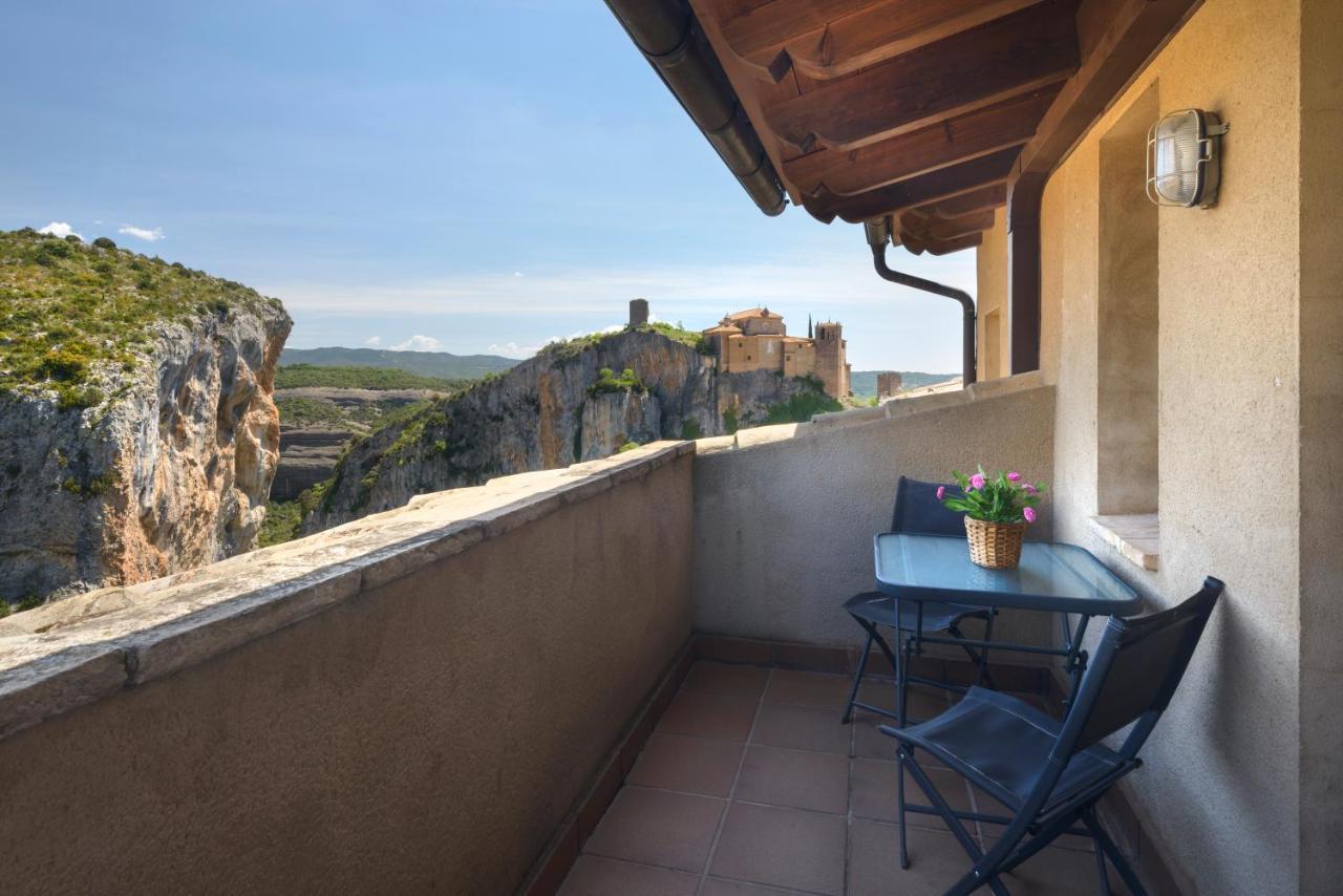 Apartamentos Casa Aurelia Alquézar Eksteriør bilde